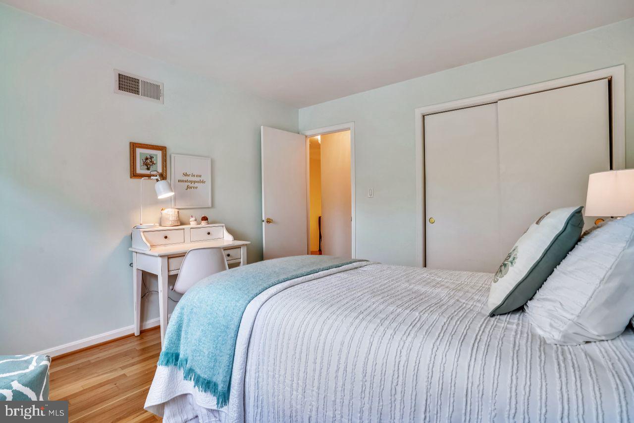 CHARLESTOWN - Residential