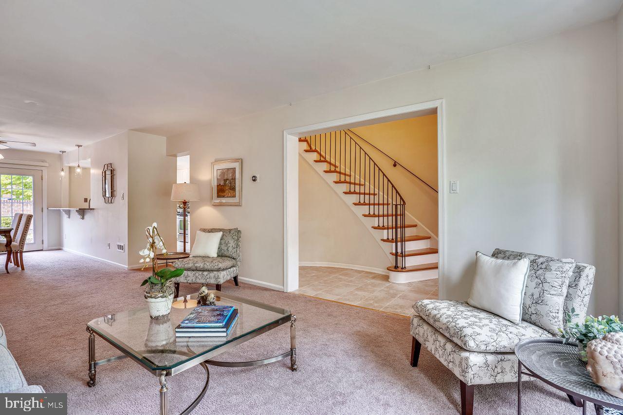 CHARLESTOWN - Residential