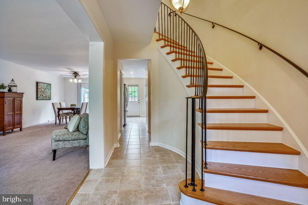 CHARLESTOWN - Residential