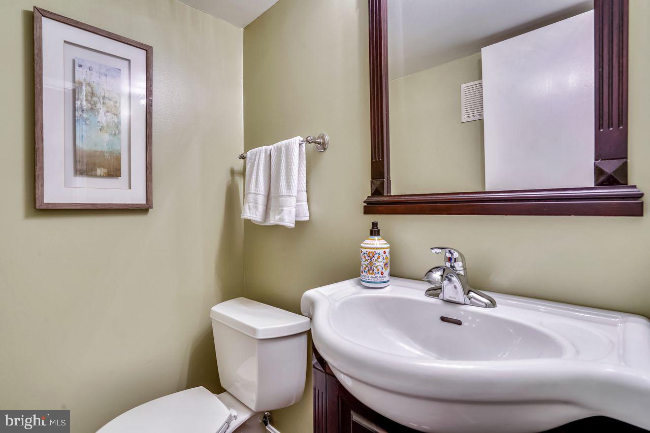 CHARLESTOWN - Residential