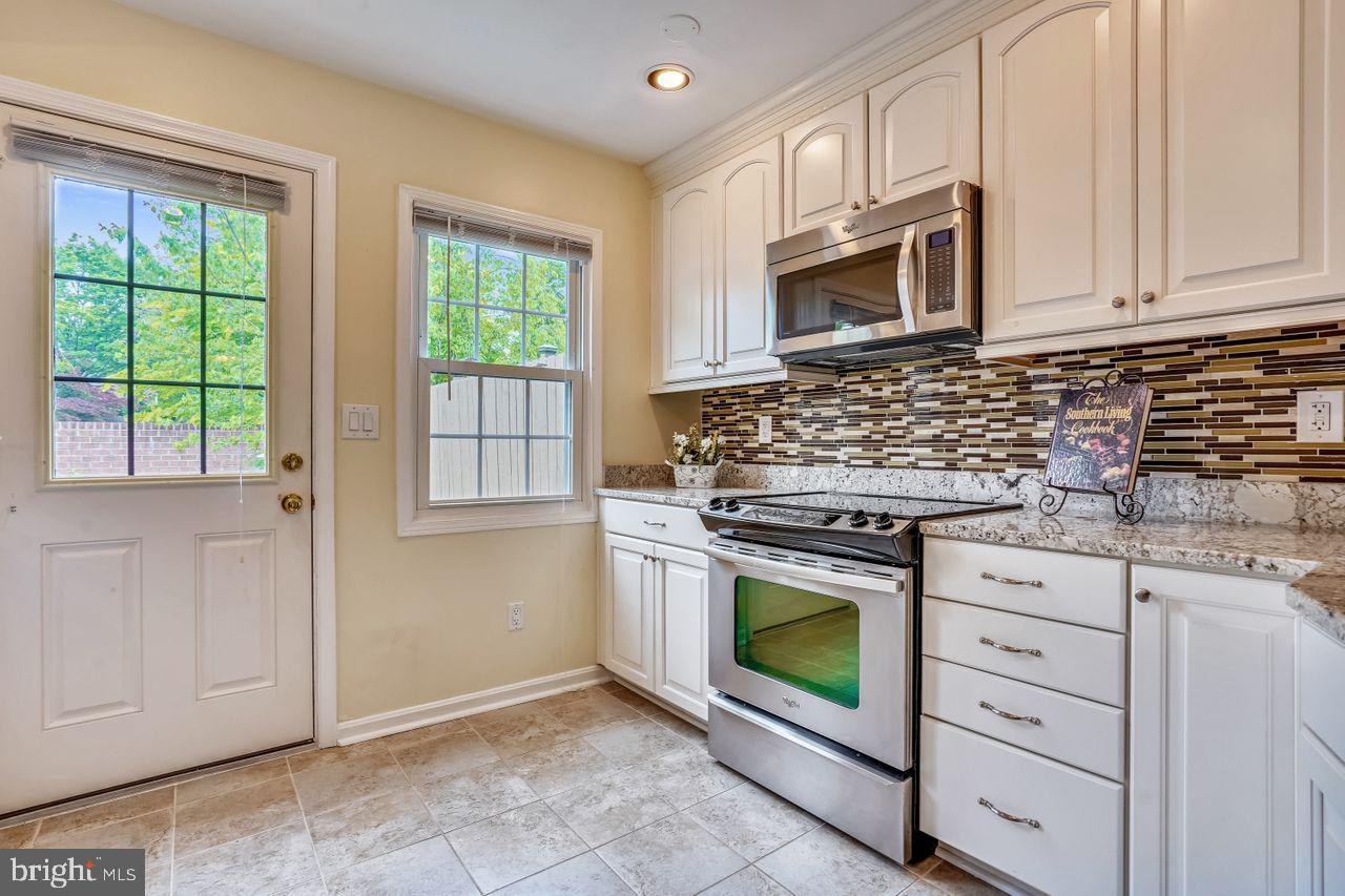 CHARLESTOWN - Residential