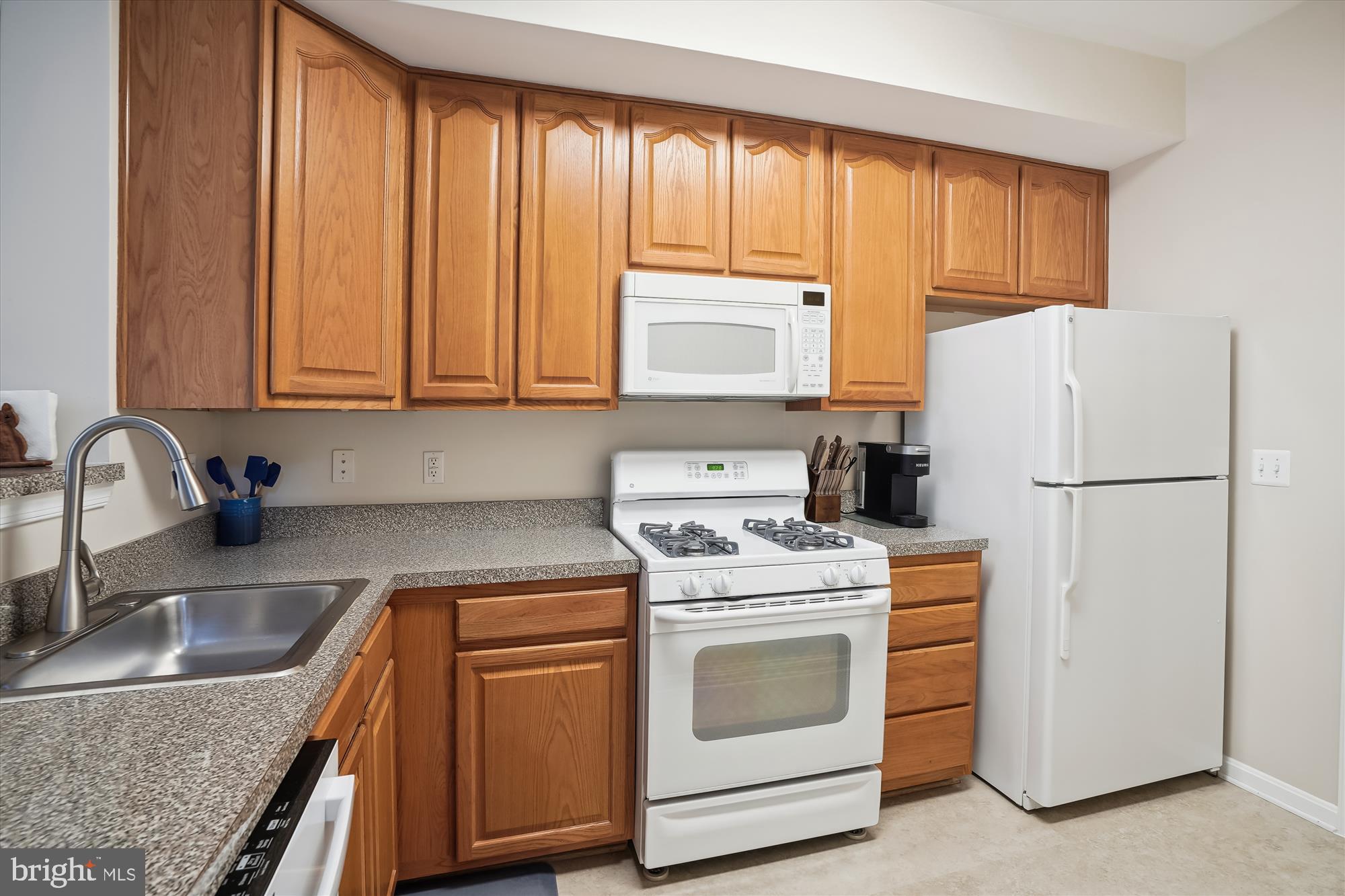 BRAEMAR/HIGHLAND - Residential