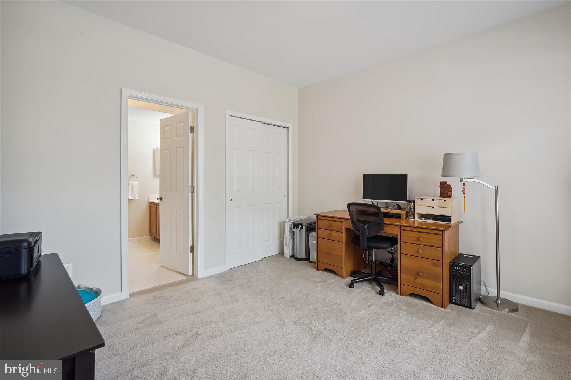 BRAEMAR/HIGHLAND - Residential