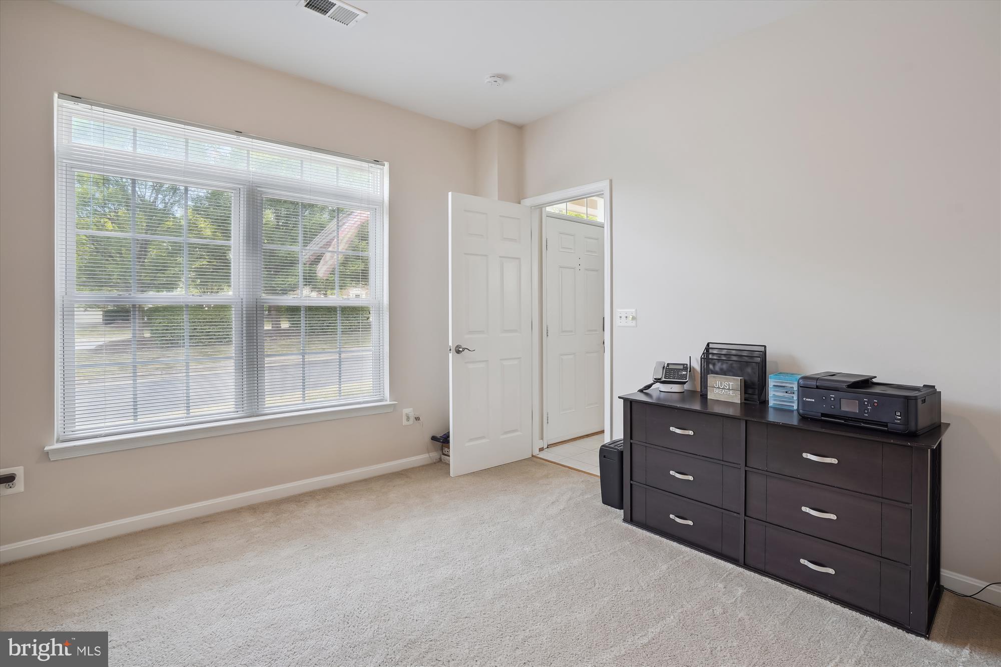 BRAEMAR/HIGHLAND - Residential