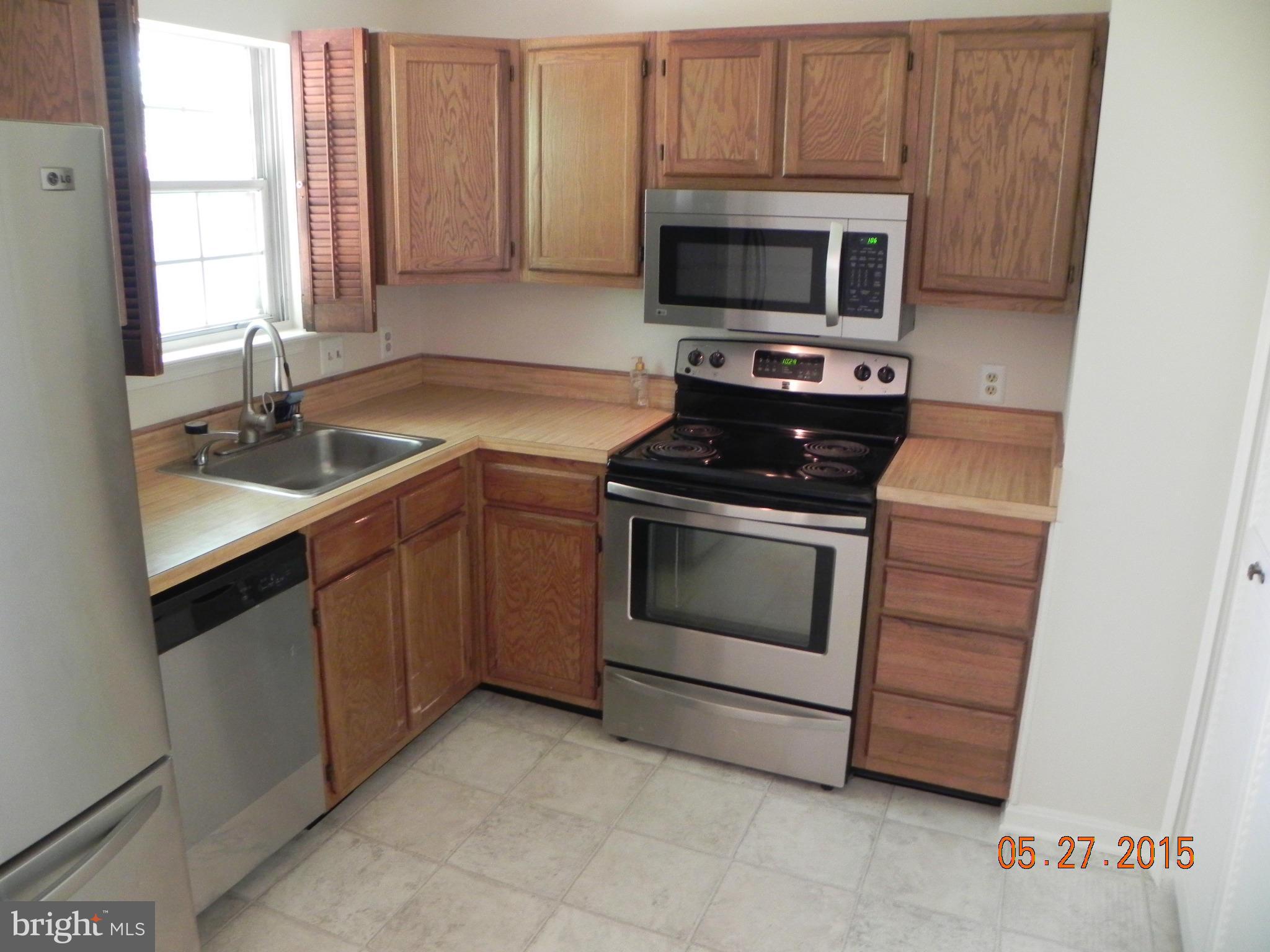 WHITE OAK VILLAGE SUB - Residential