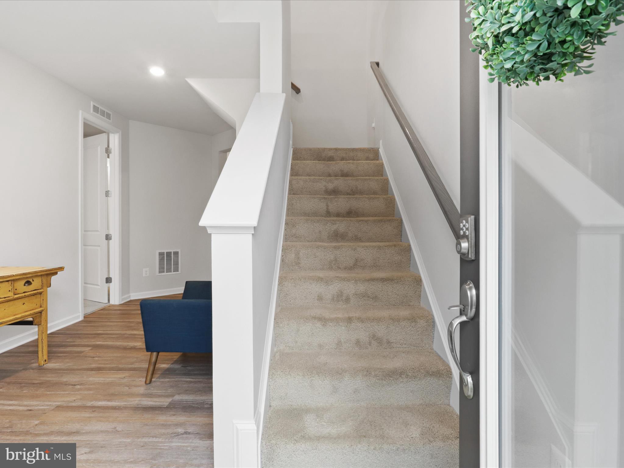 GOOSE CREEK - Residential