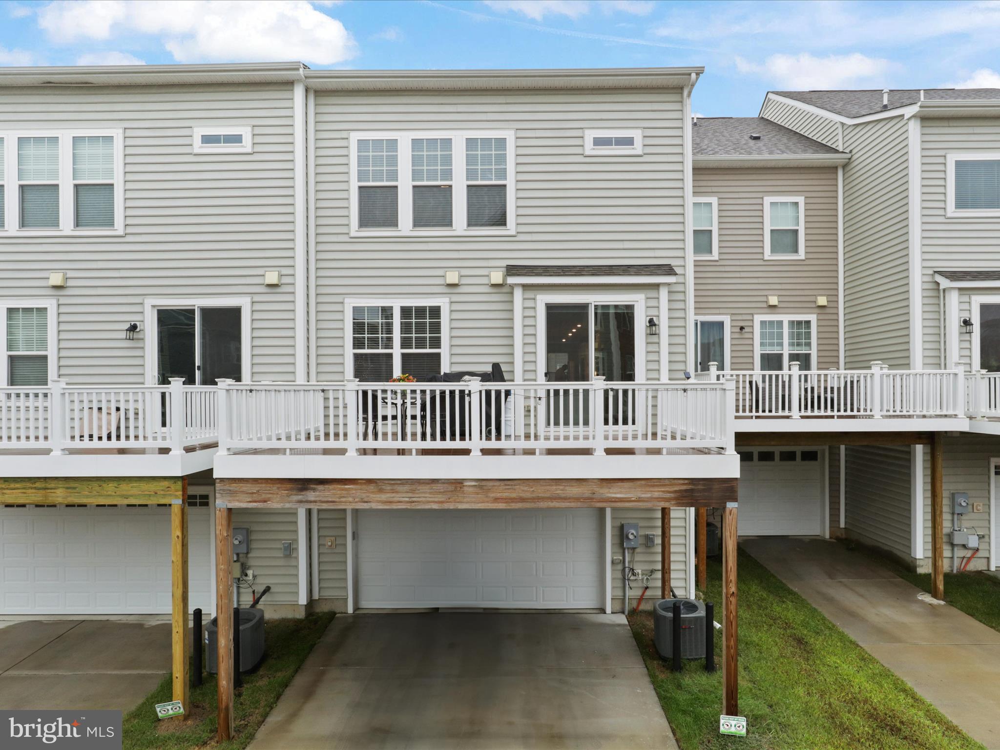 GOOSE CREEK - Residential