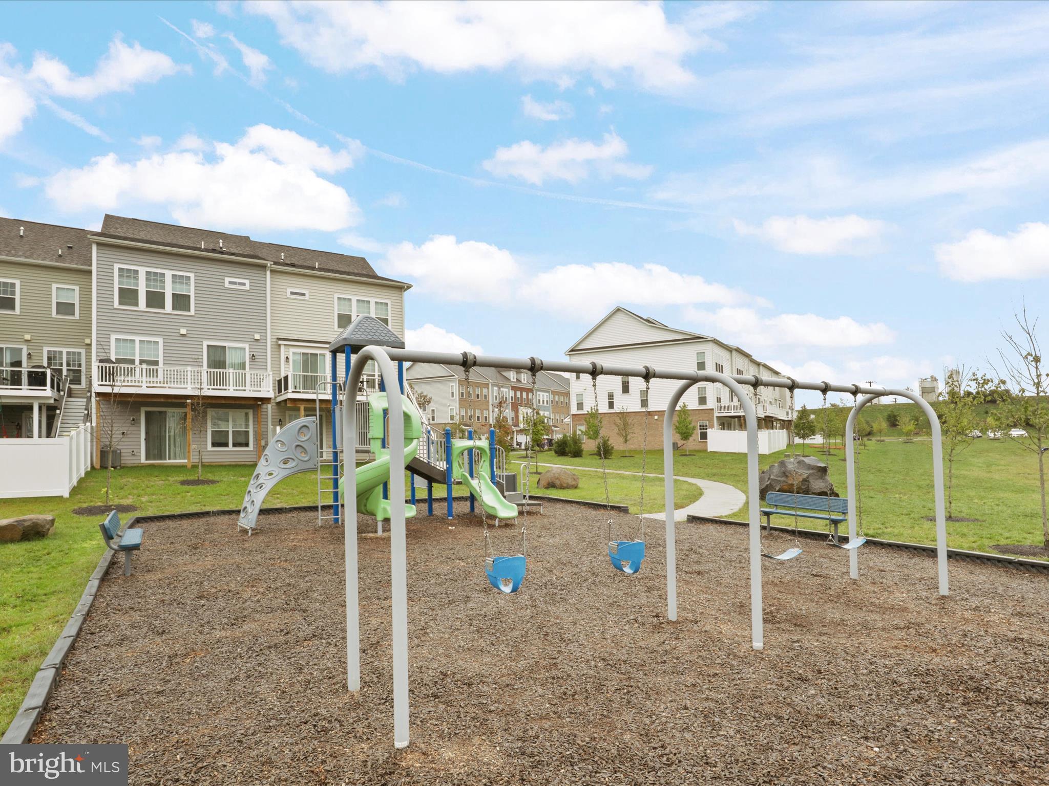 GOOSE CREEK - Residential