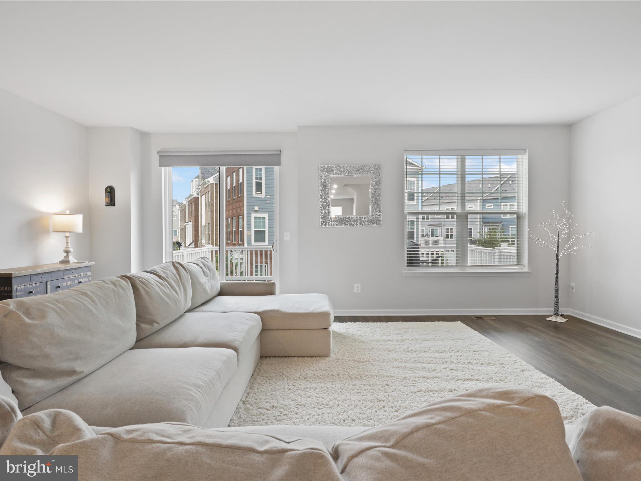 GOOSE CREEK - Residential