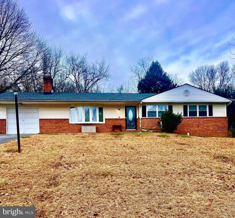 Photo of 4110 Dee Jay Drive, ELLICOTT CITY, MD 21042 (MLS # MDHW2062418)