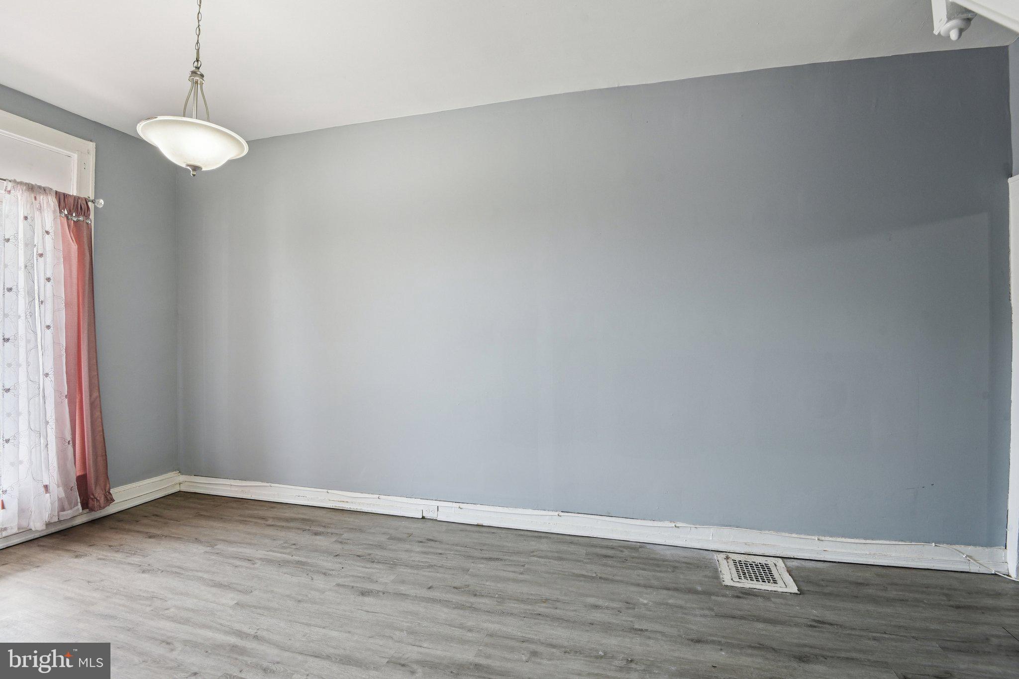 BELAIR-EDISON - Residential