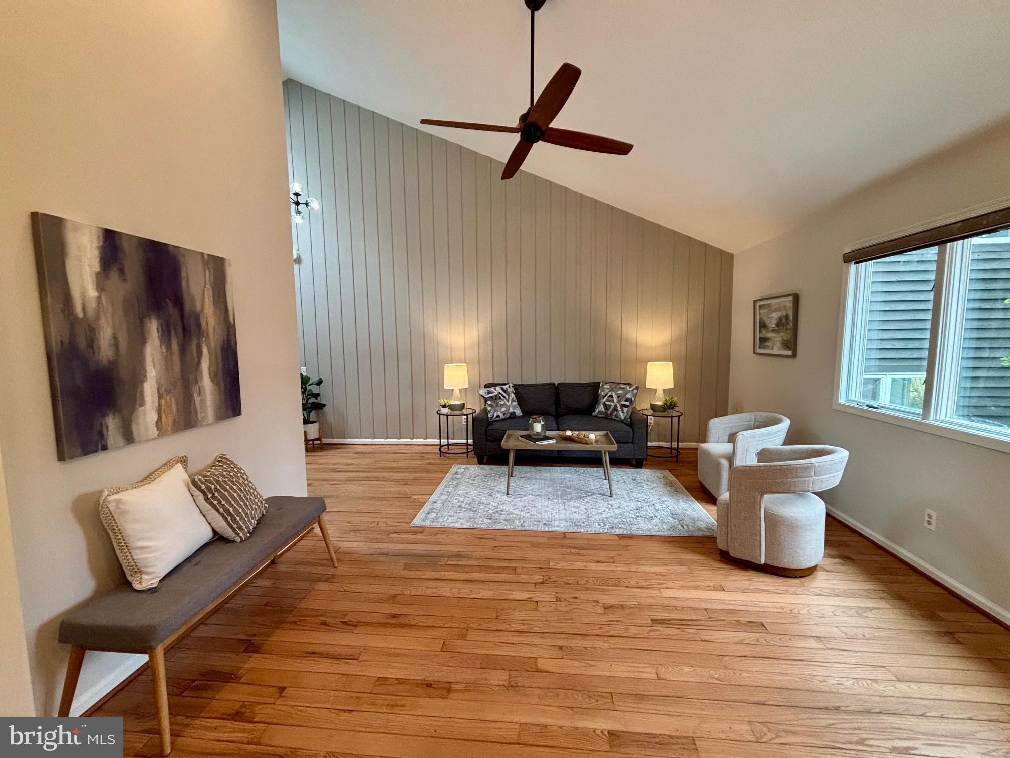 SPRING FIELDS - Residential