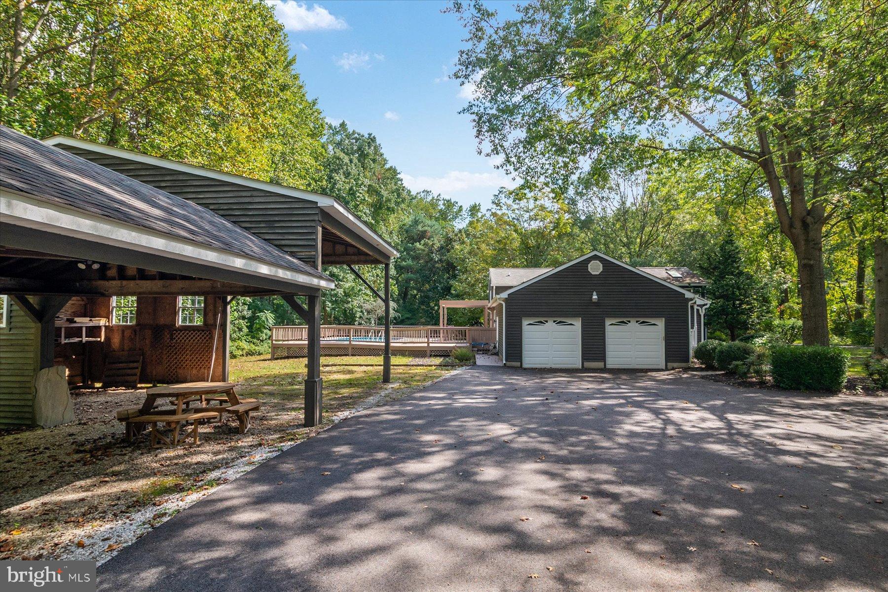 SPRING FIELDS - Residential