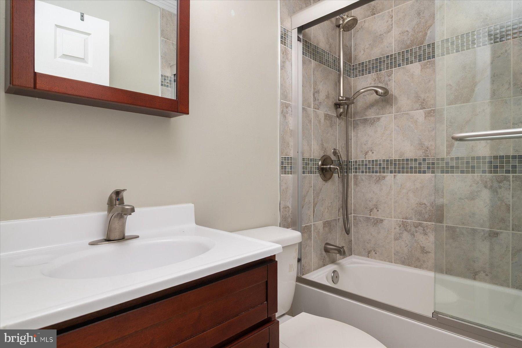 SPRING FIELDS - Residential