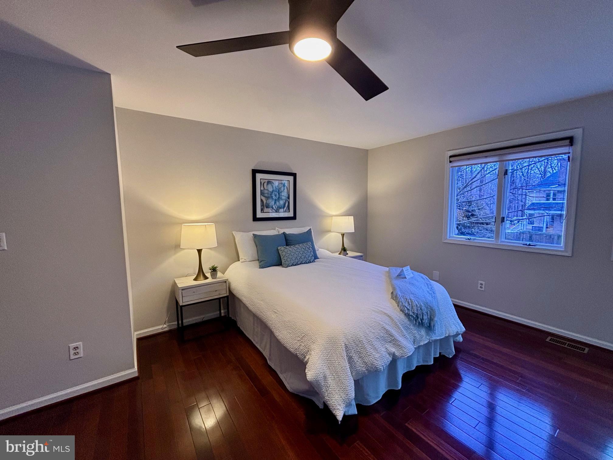 SPRING FIELDS - Residential