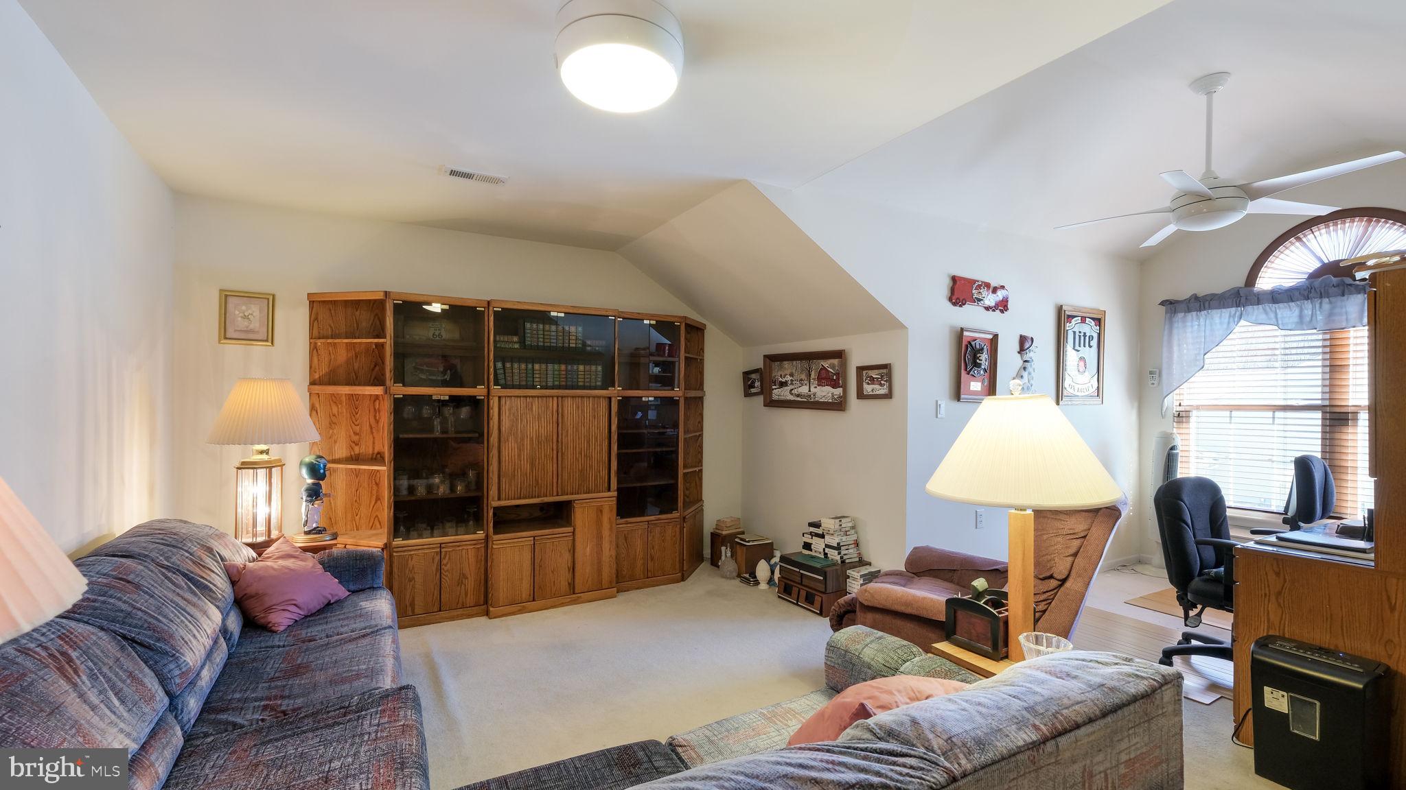 FLOWERS MILL - Residential