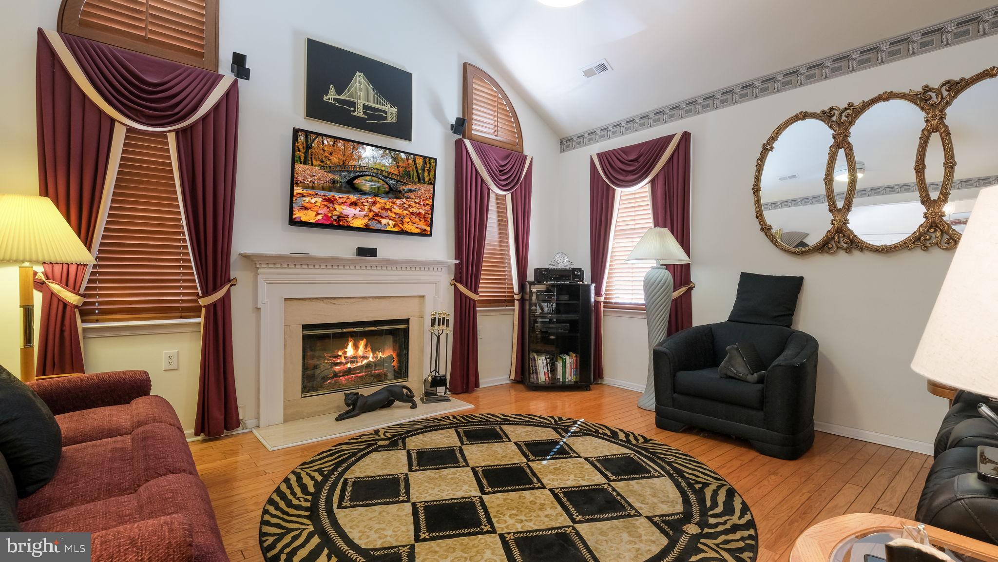 FLOWERS MILL - Residential