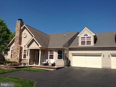 627 BELLFLOWER ROAD LANGHORNE PA 19047