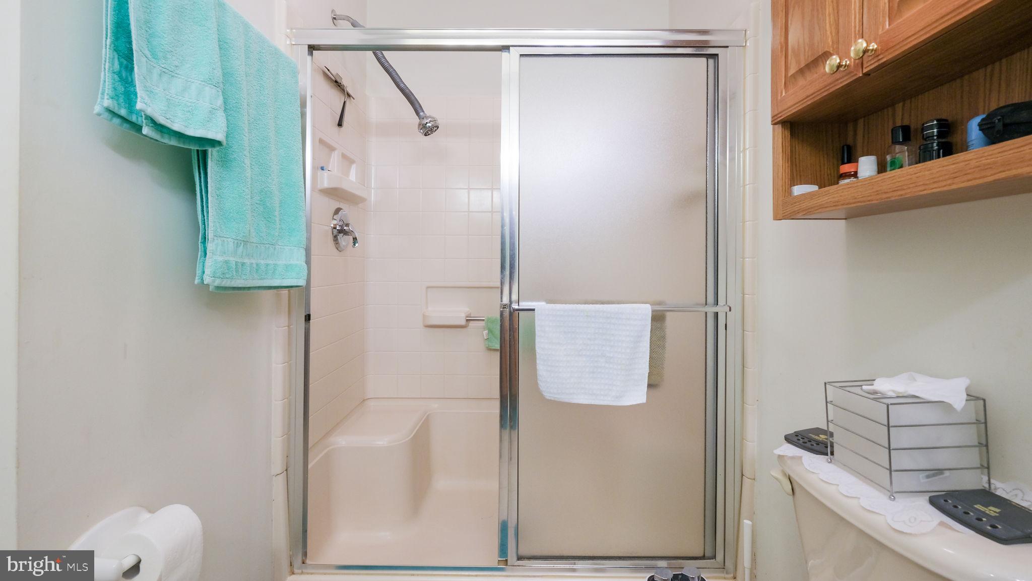 FLOWERS MILL - Residential