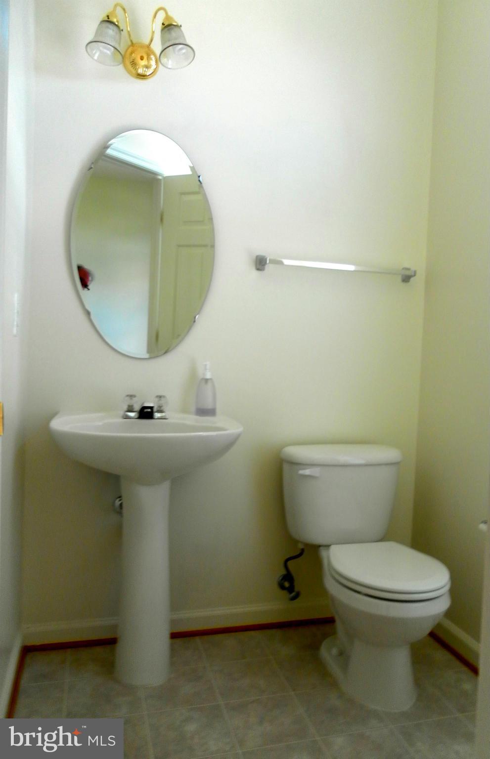 HUNTINGTON GROVE - Residential Lease