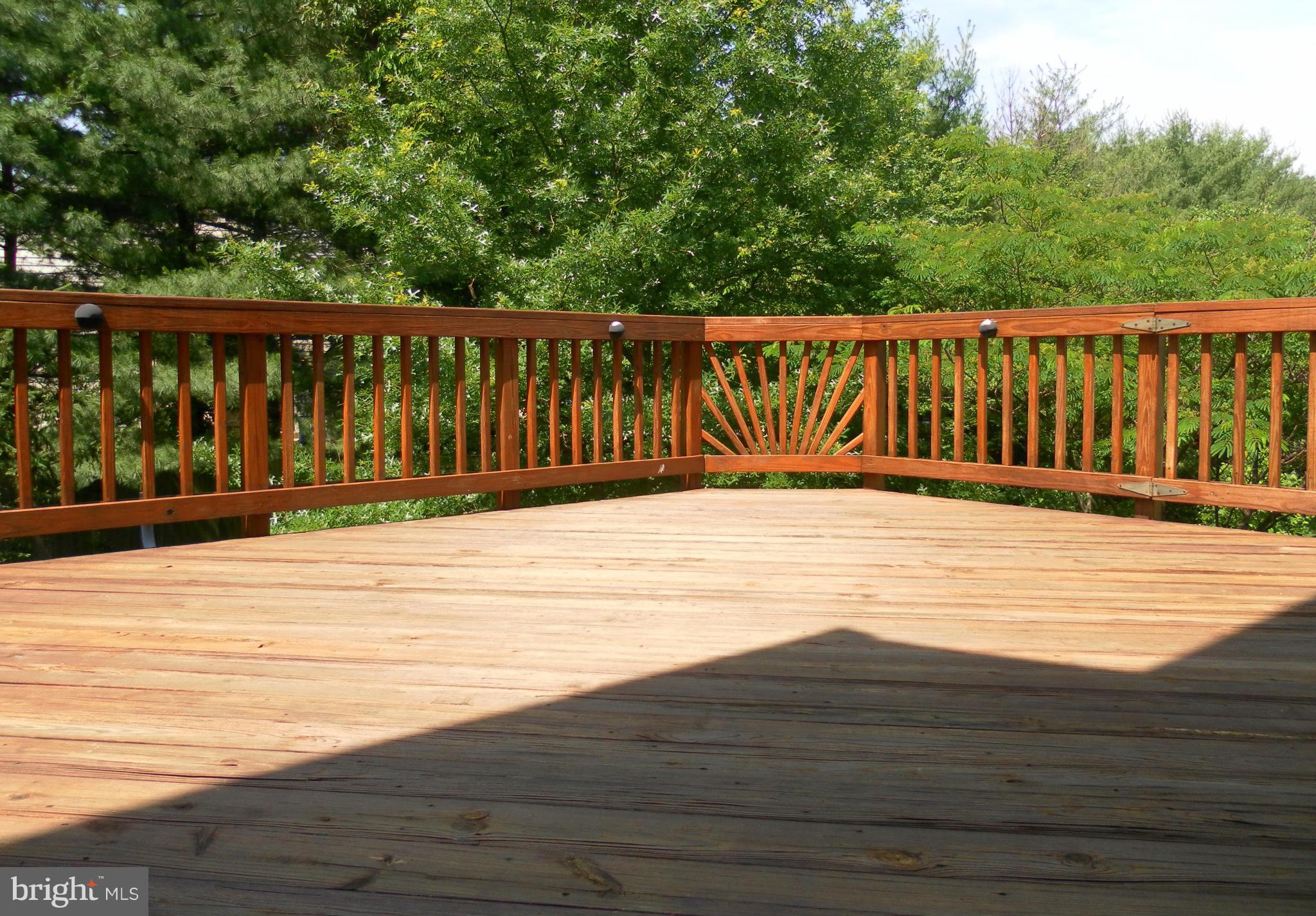 HUNTINGTON GROVE - Residential Lease