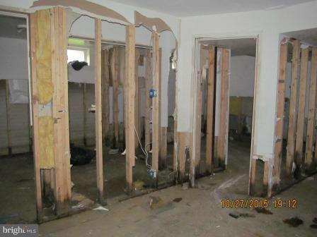 BEACHWOOD ESTATES - Residential