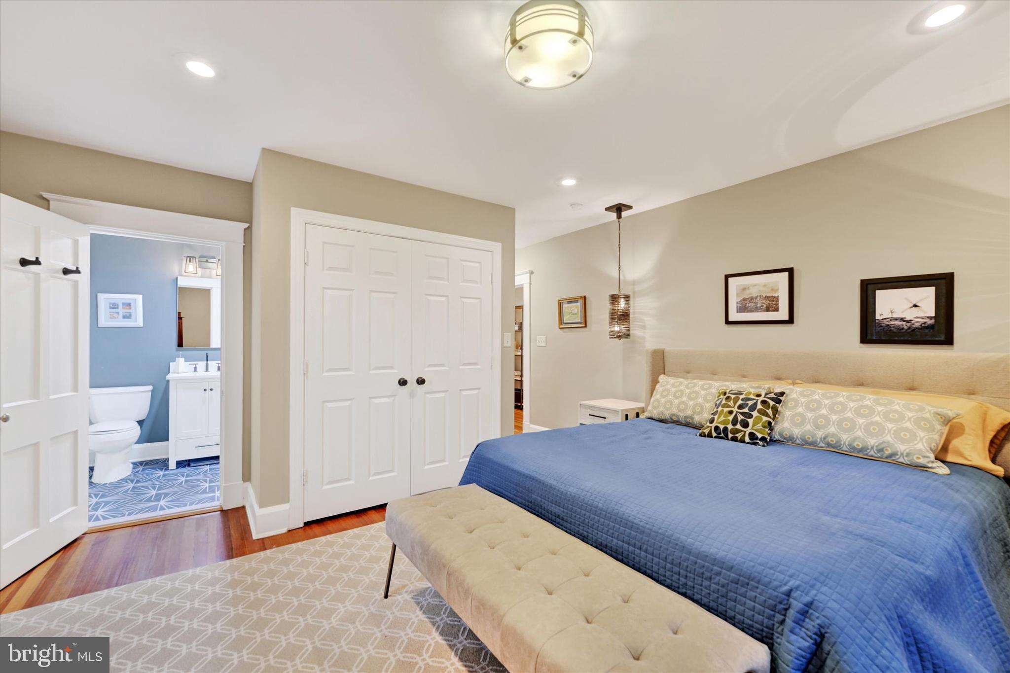 ROLAND PARK - Residential