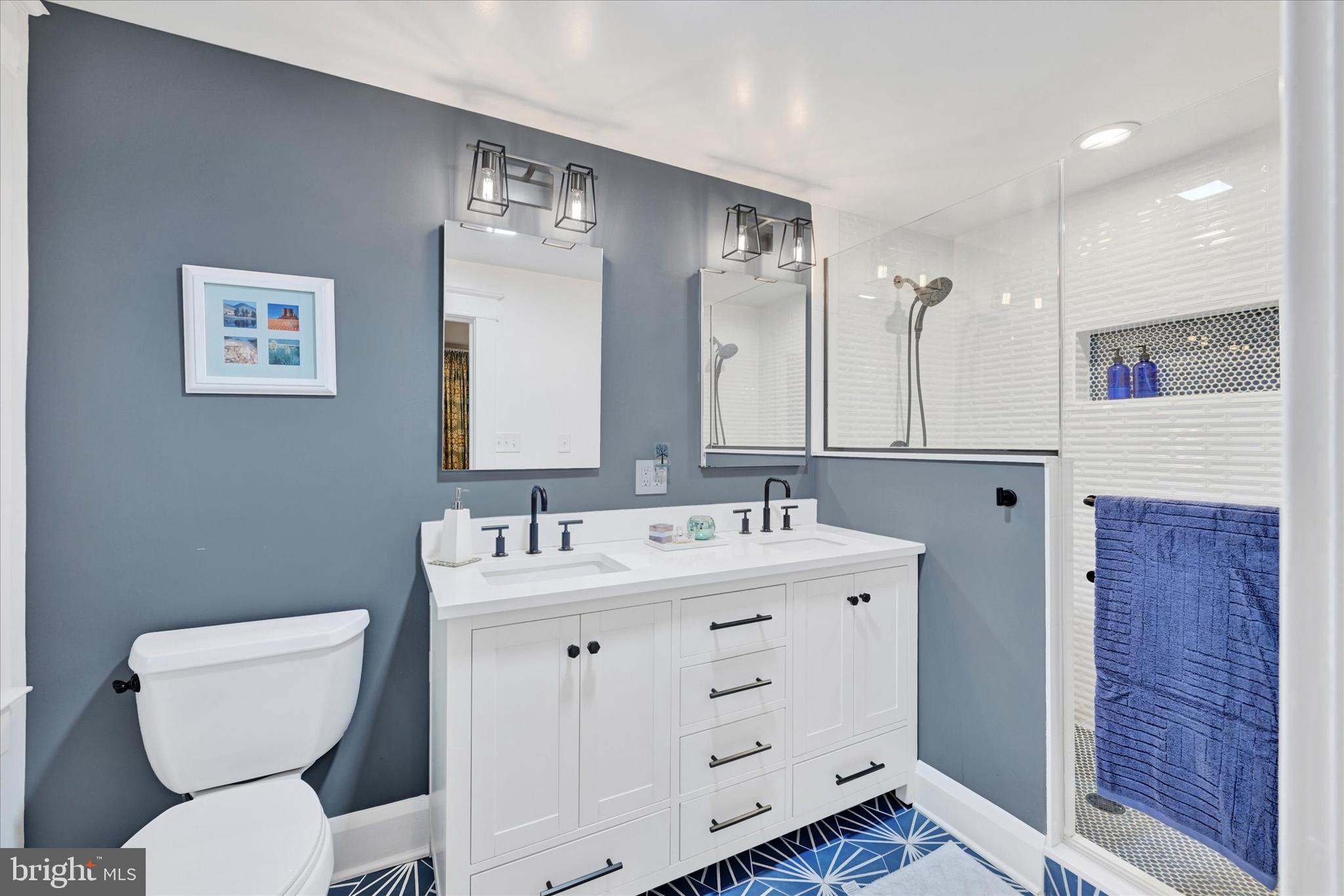 ROLAND PARK - Residential