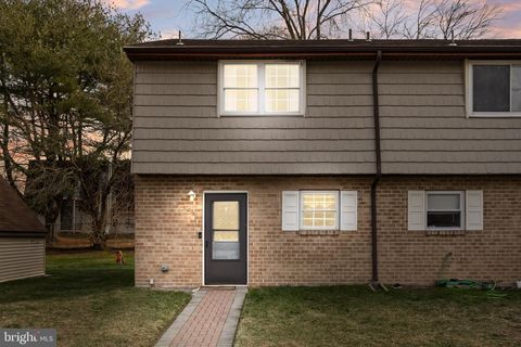 254 LA CASCATA CLEMENTON NJ 08021