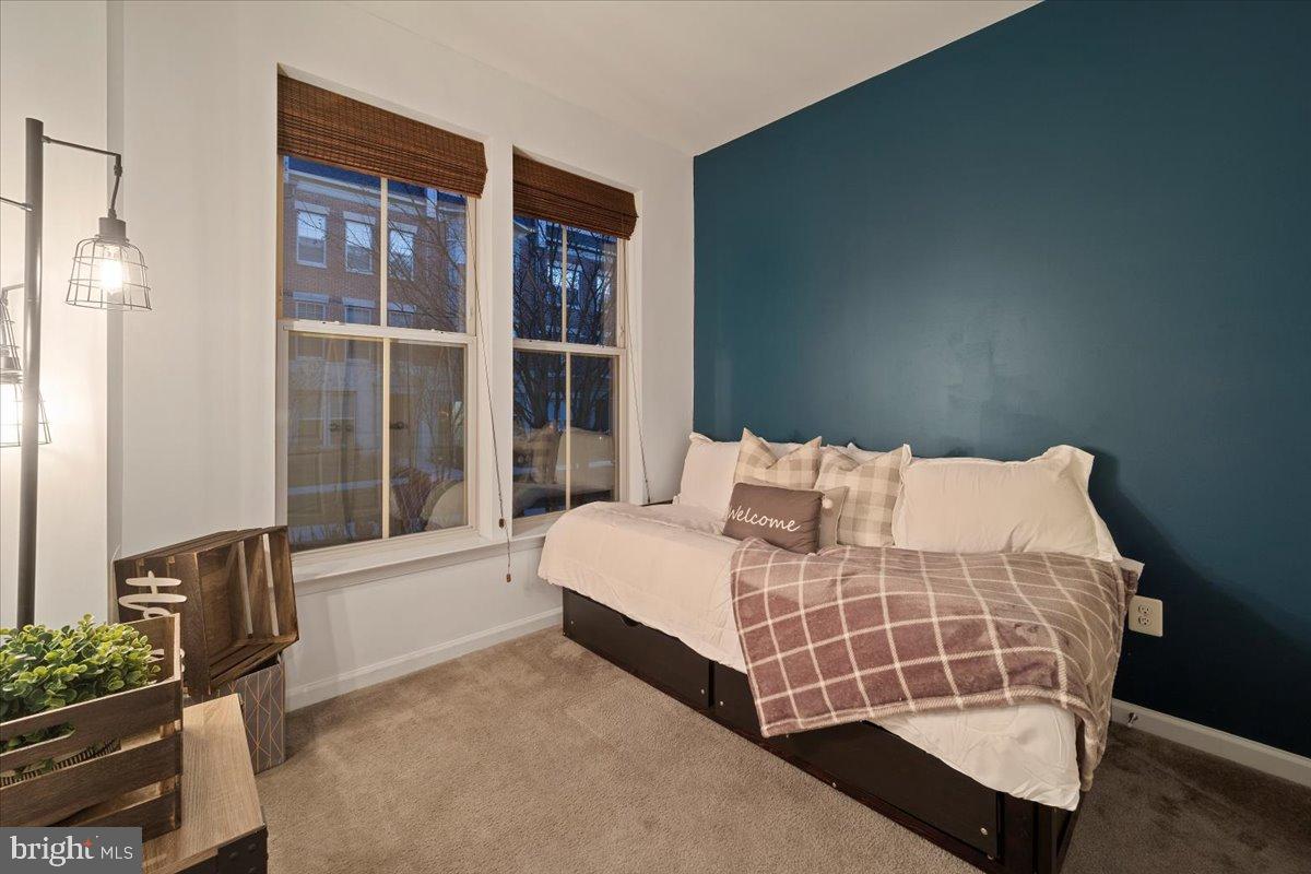 POTOMAC OVERLOOK AT NATIONAL HARBOR - Residential Lease