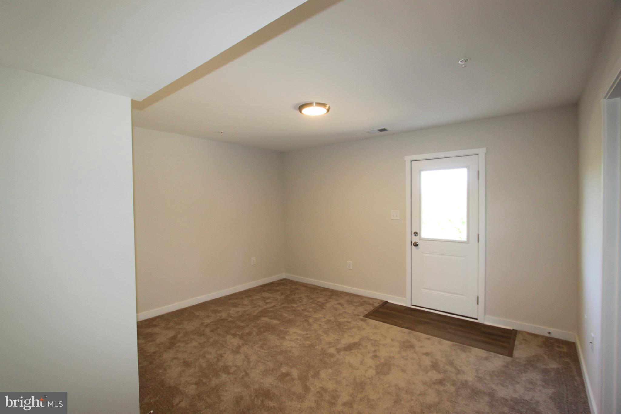 HERITAGE HILLS - Residential Lease