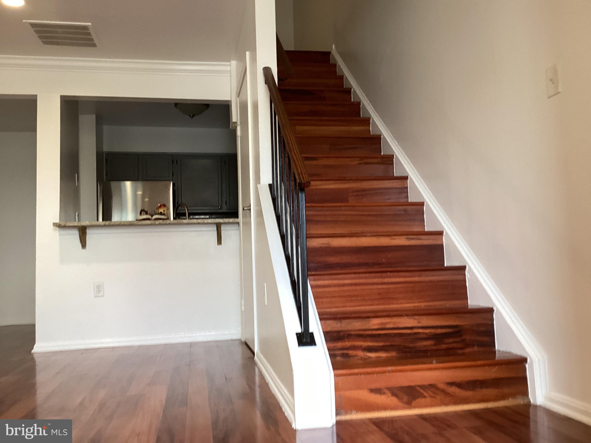 STONINGTON - Residential