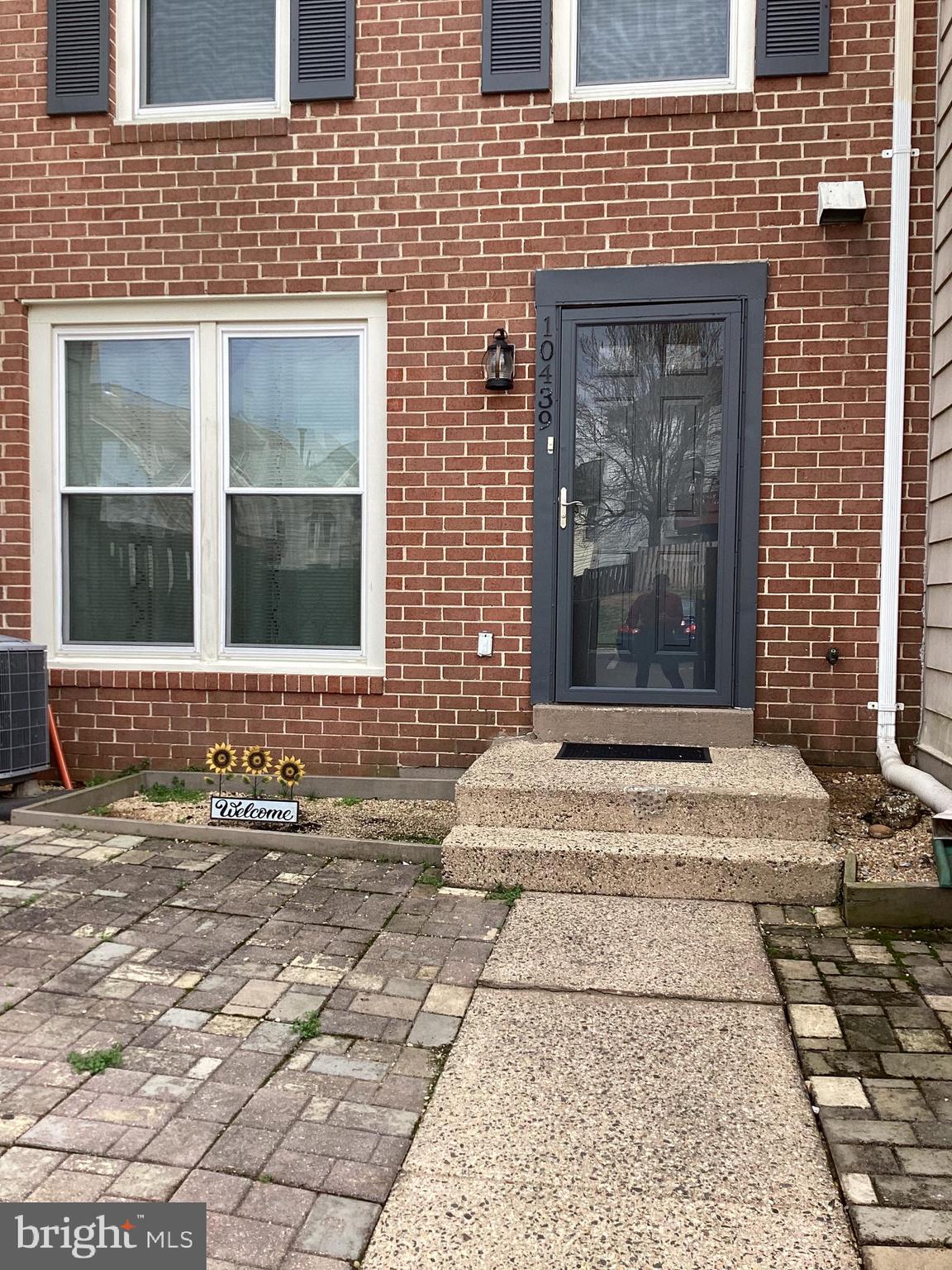 STONINGTON - Residential