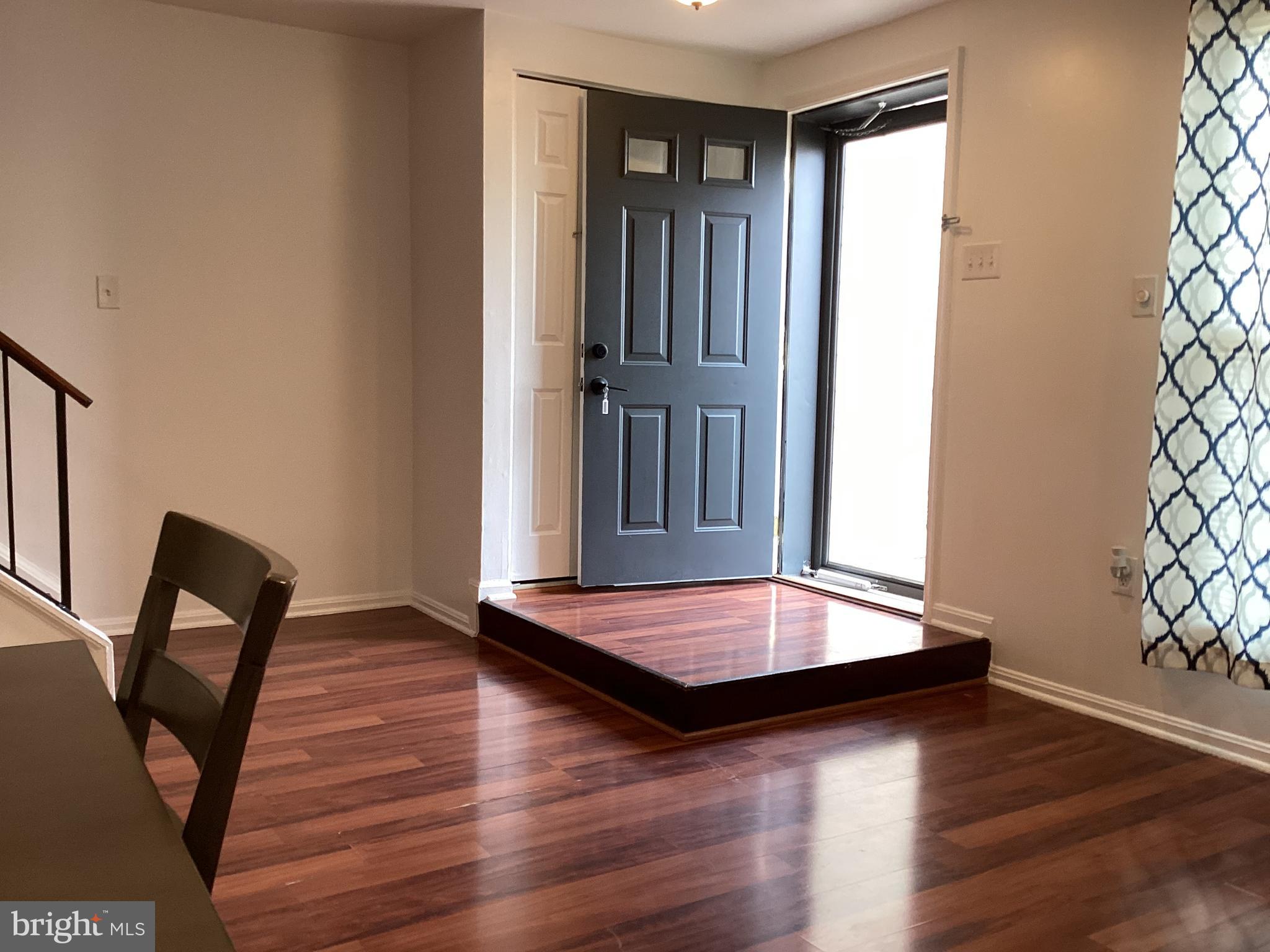 STONINGTON - Residential