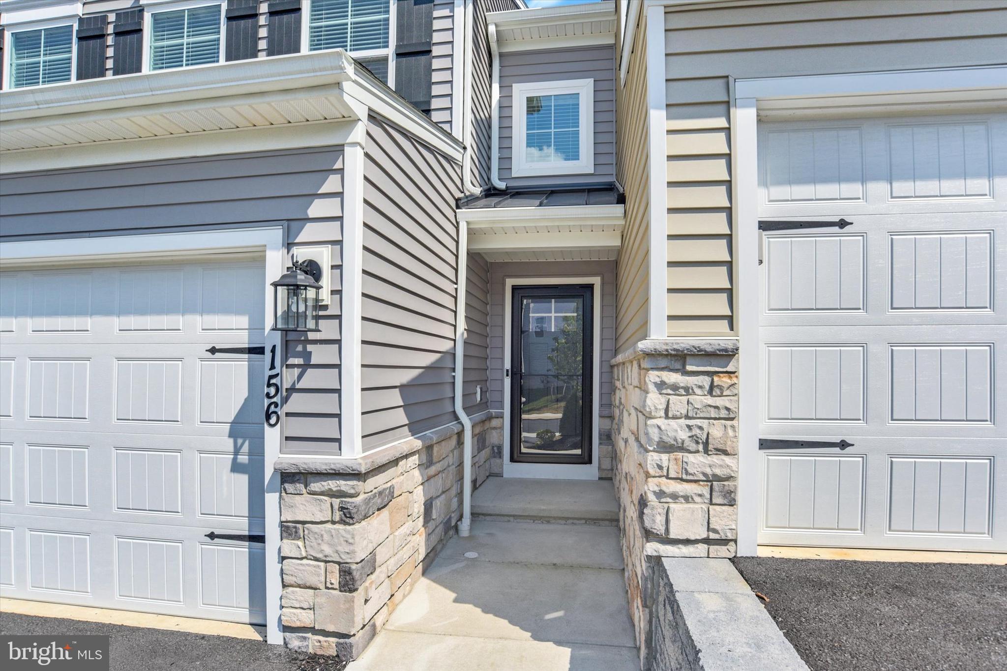 156 EMMA CIRCLE