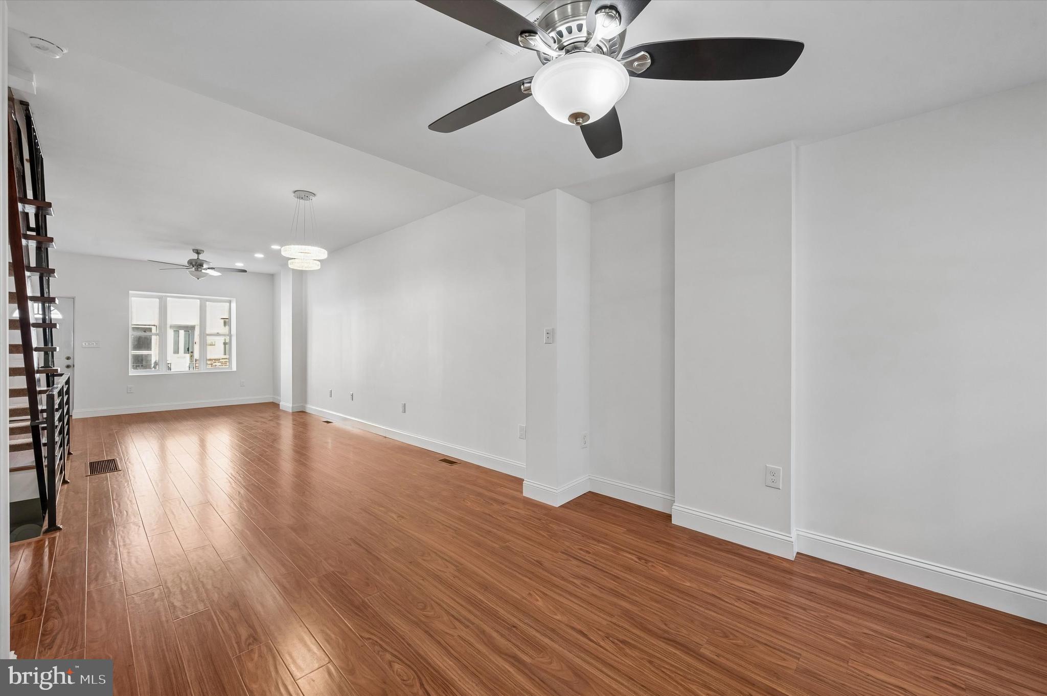 LOWER MOYAMENSING - Residential