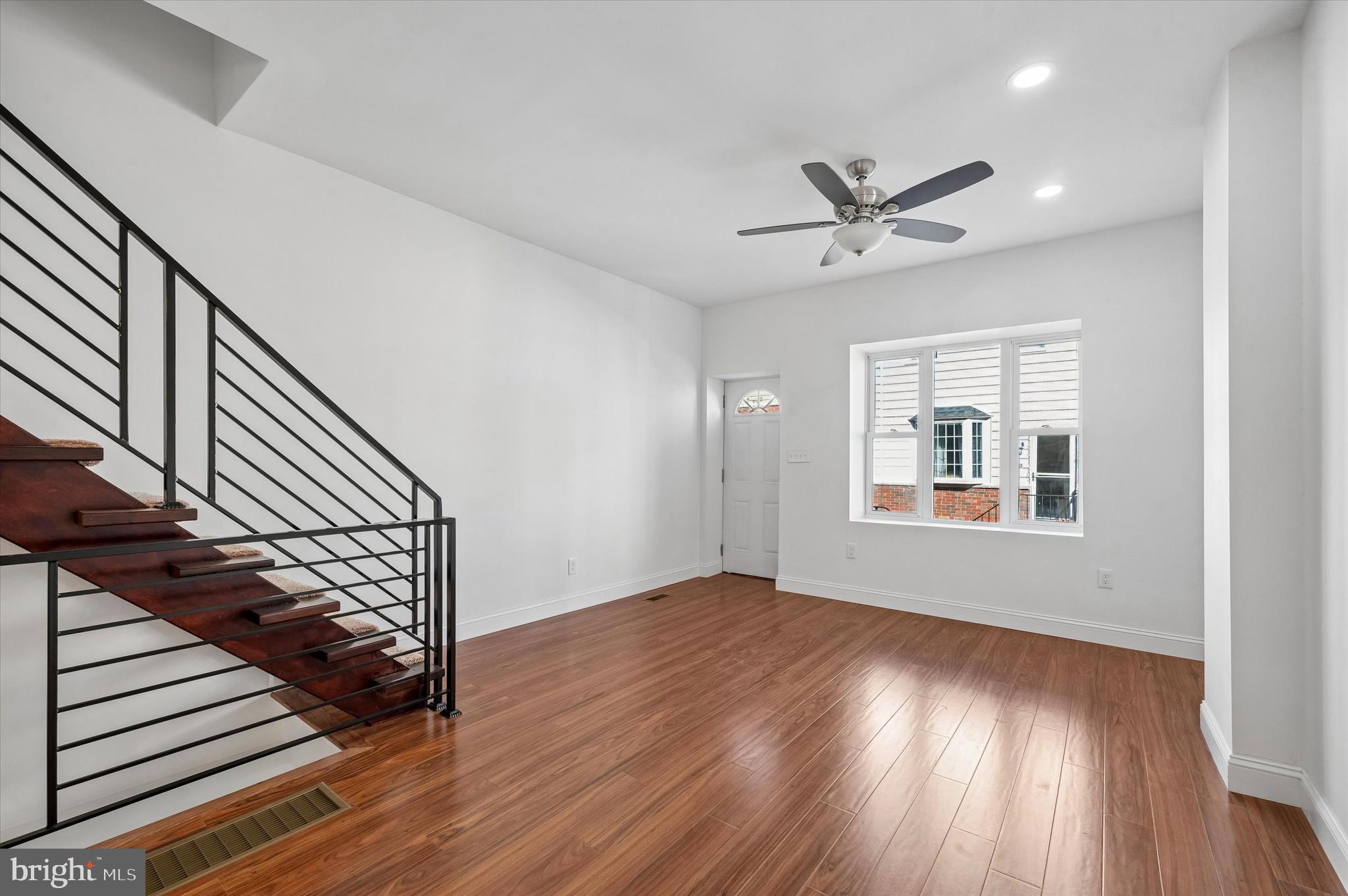 LOWER MOYAMENSING - Residential