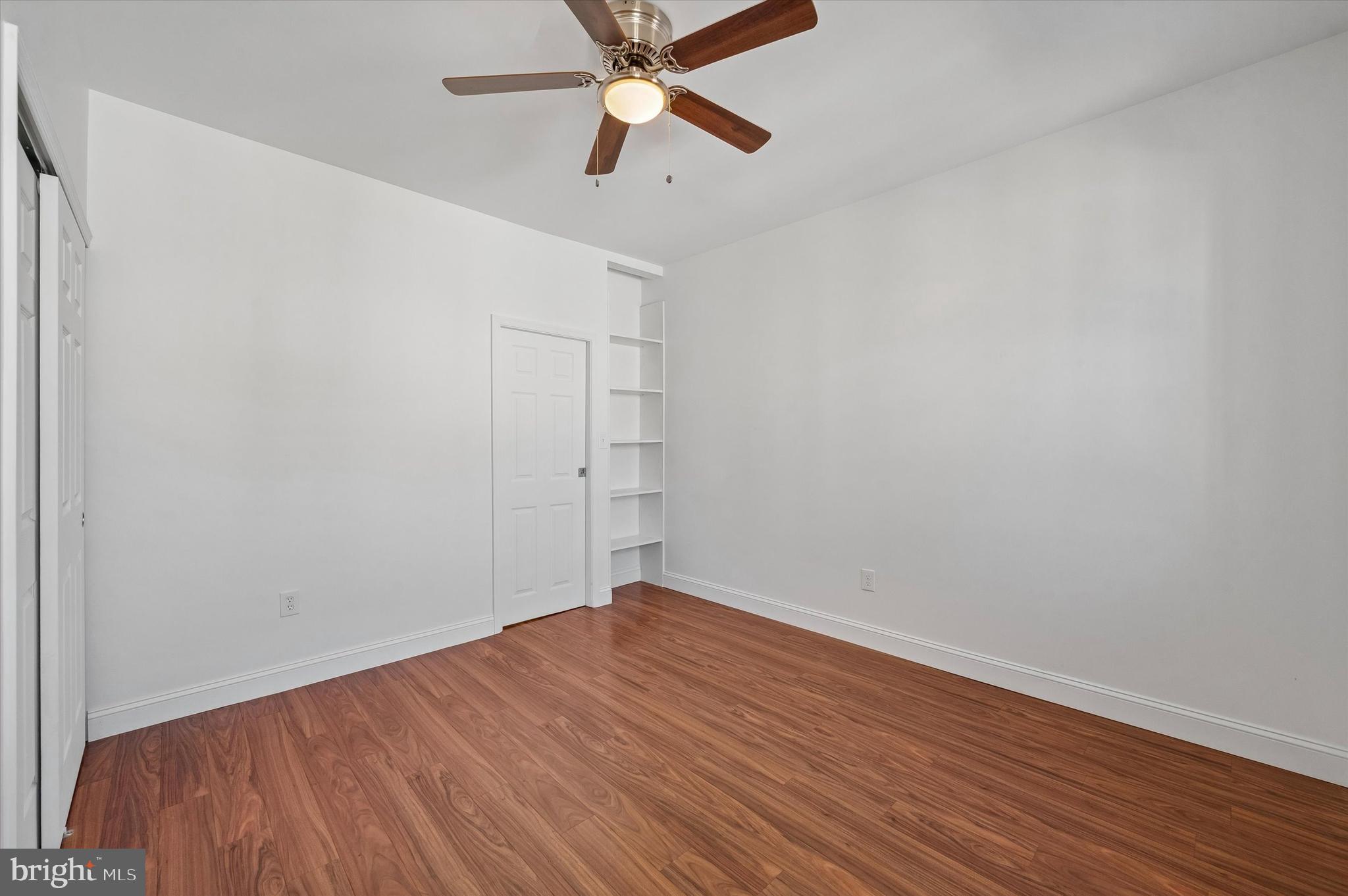 LOWER MOYAMENSING - Residential