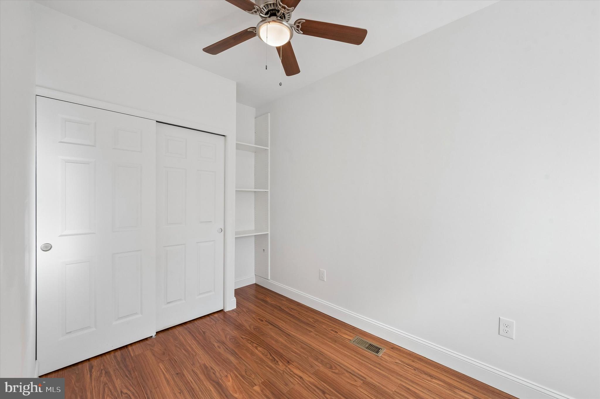 LOWER MOYAMENSING - Residential