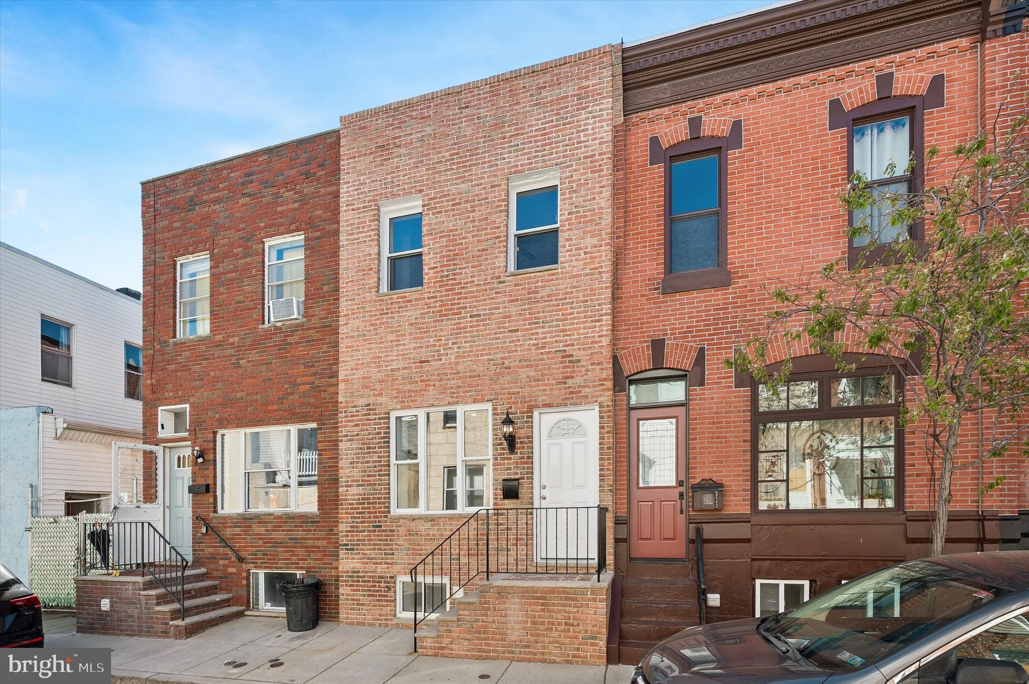 LOWER MOYAMENSING - Residential