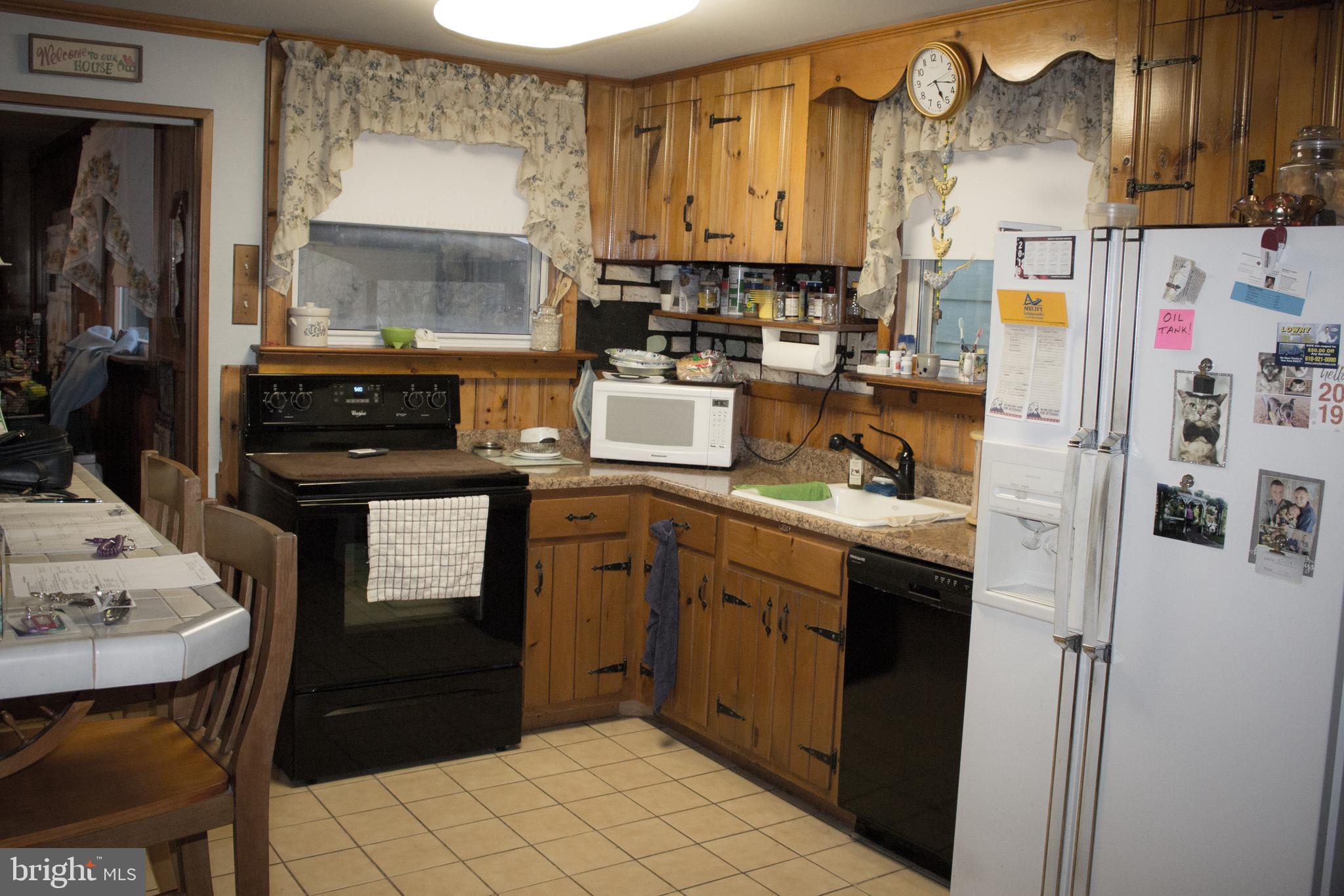 FAIRVIEW FARMS - Residential