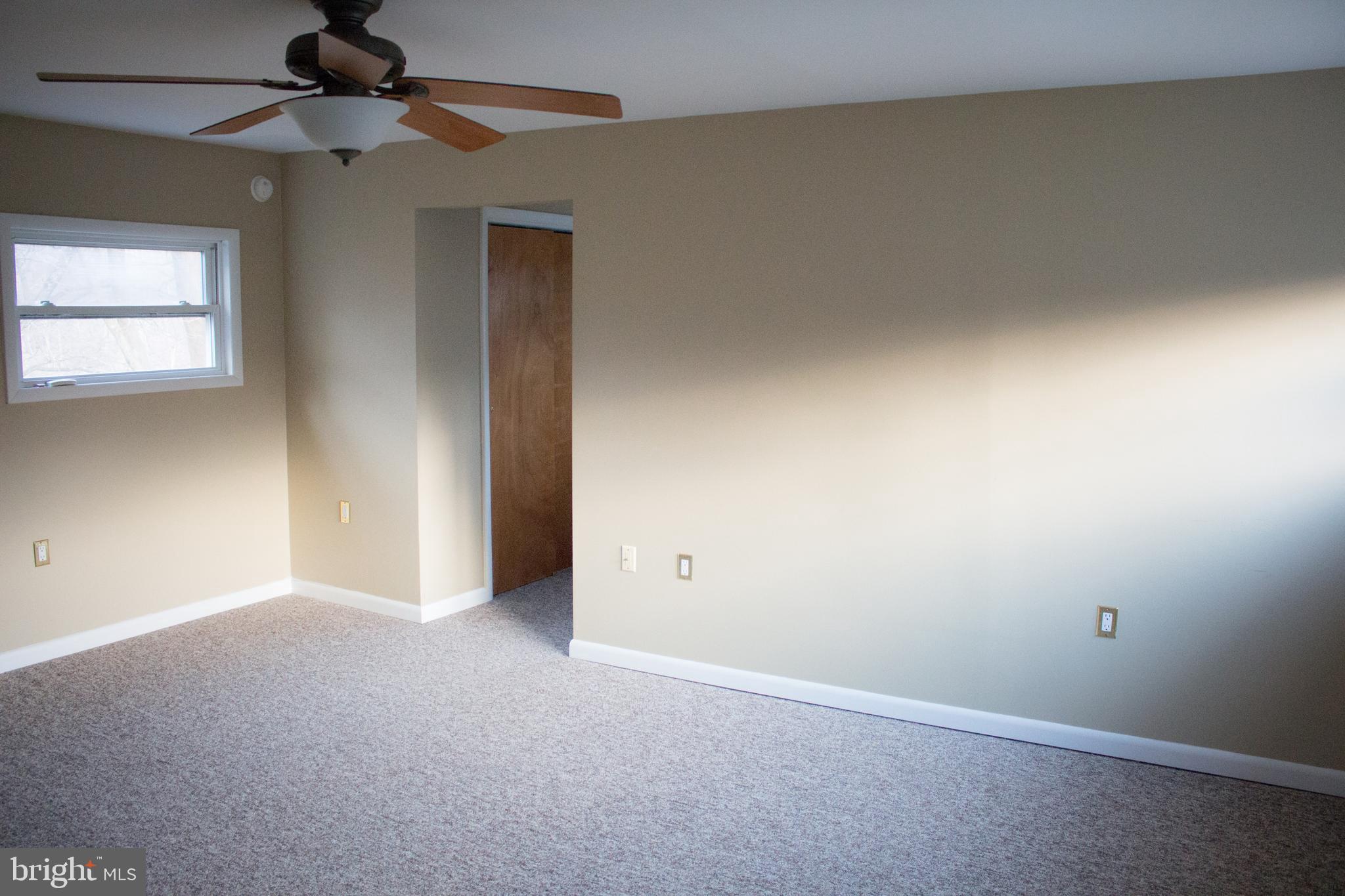 FAIRVIEW FARMS - Residential