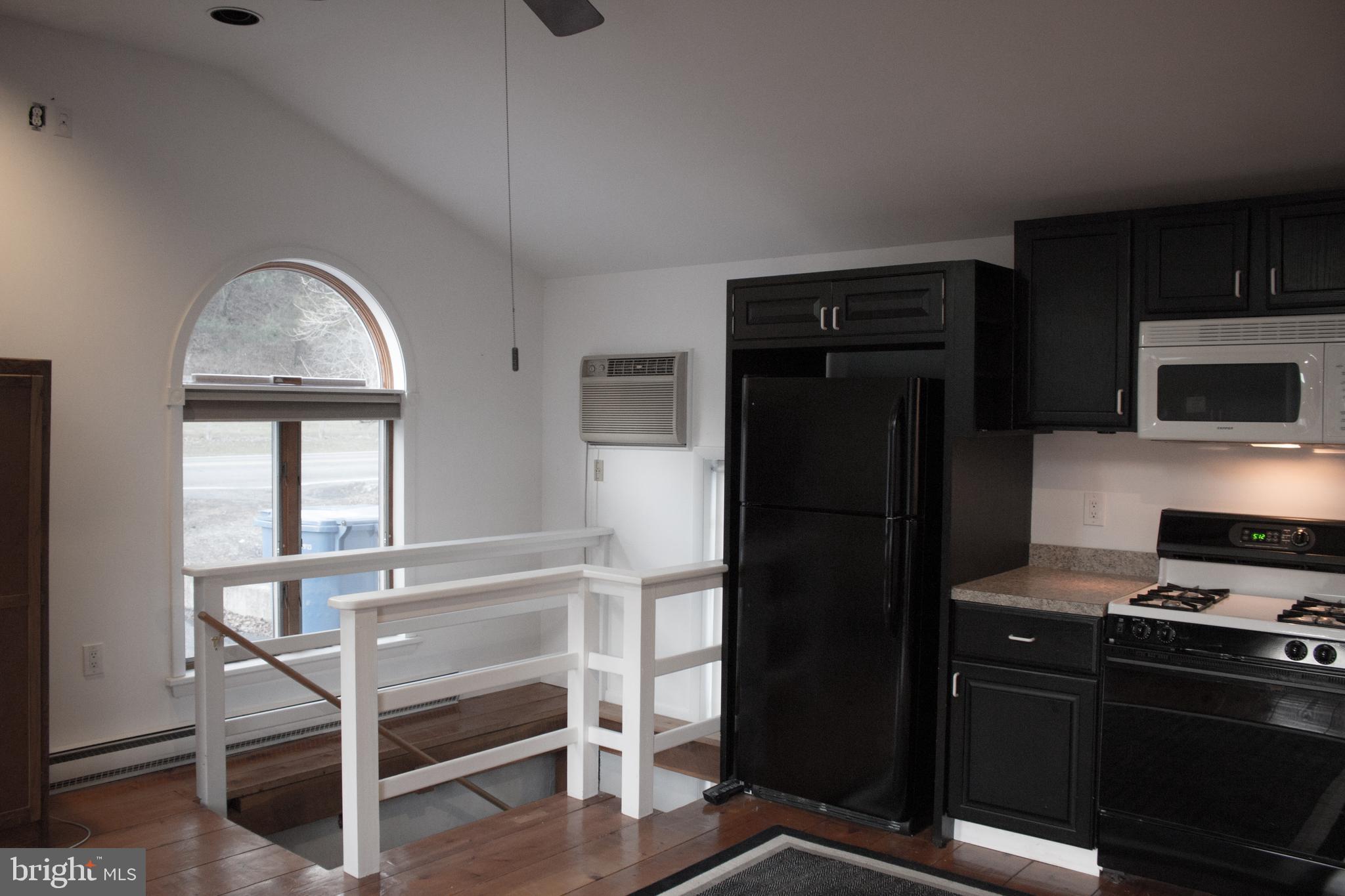 FAIRVIEW FARMS - Residential