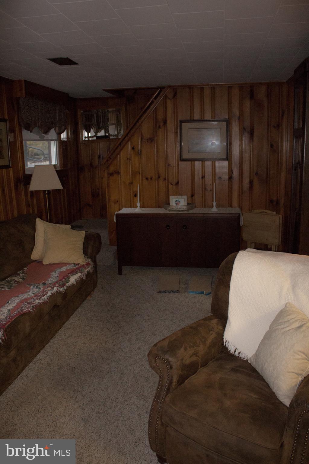 FAIRVIEW FARMS - Residential