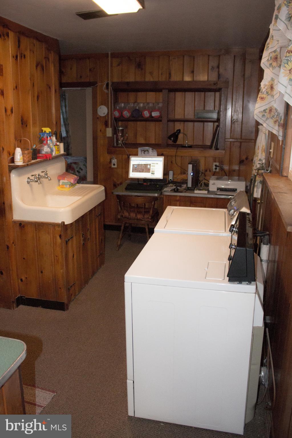 FAIRVIEW FARMS - Residential