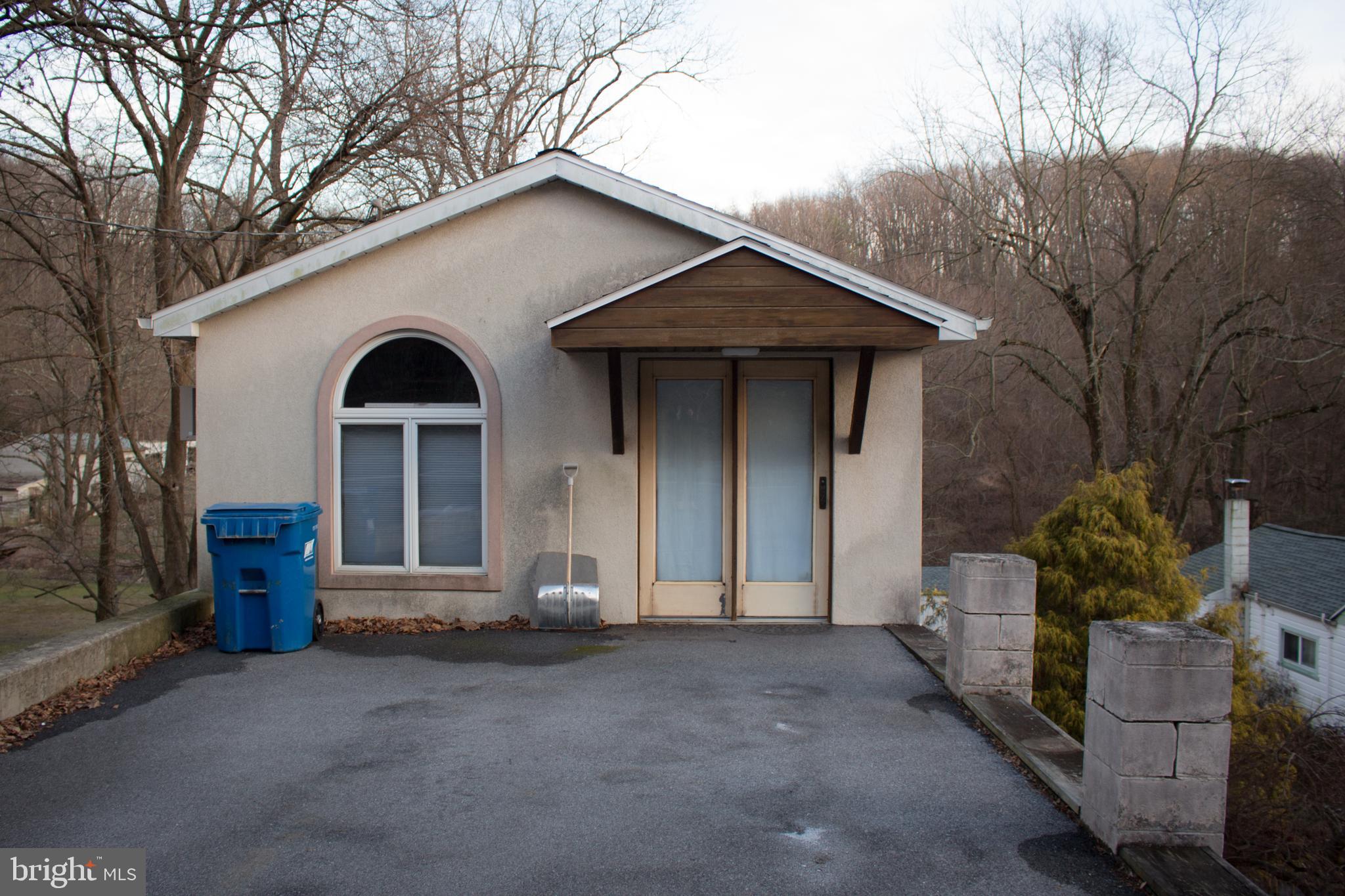 FAIRVIEW FARMS - Residential