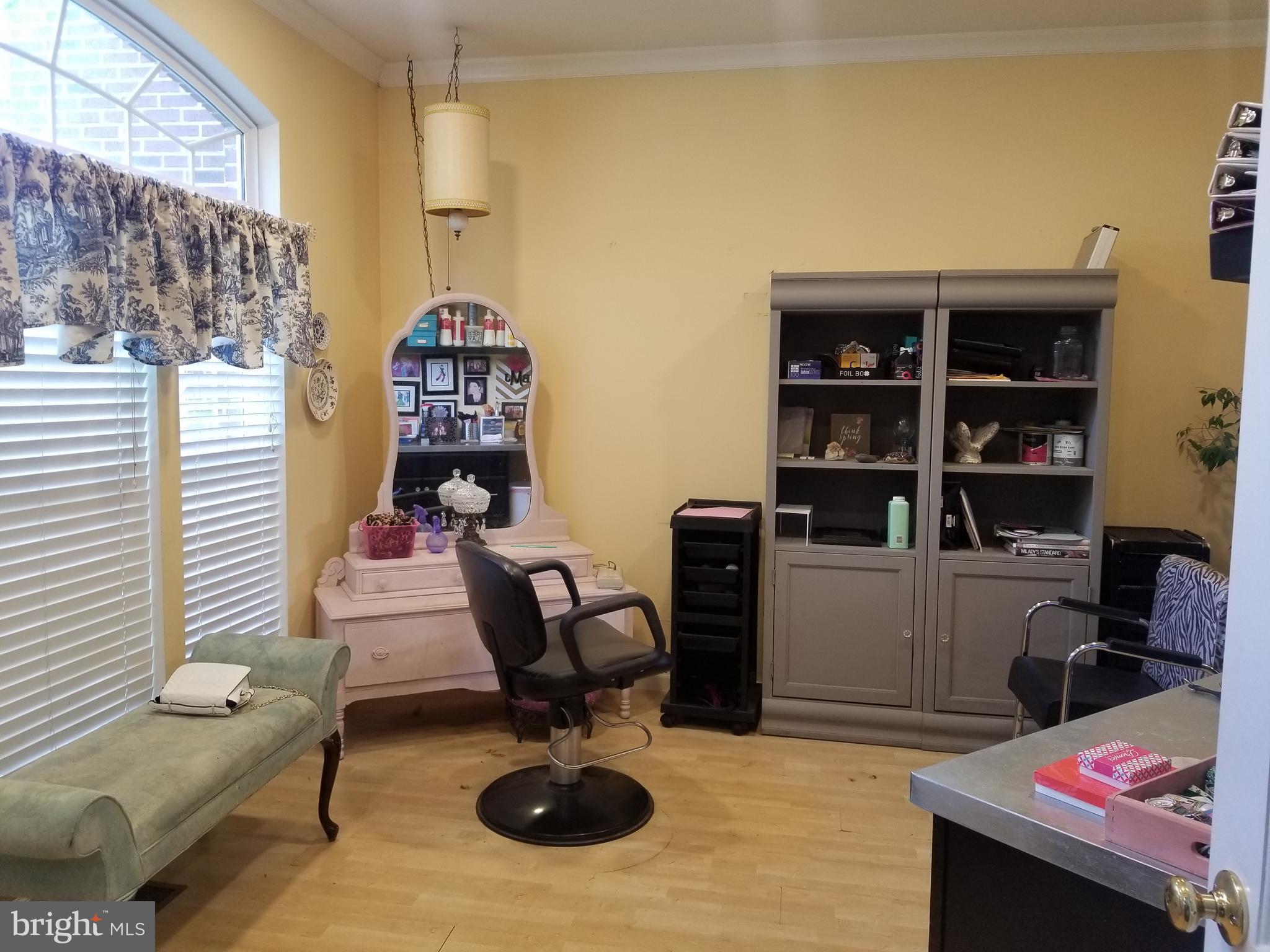 MEADOWBROOK WOODS - Residential