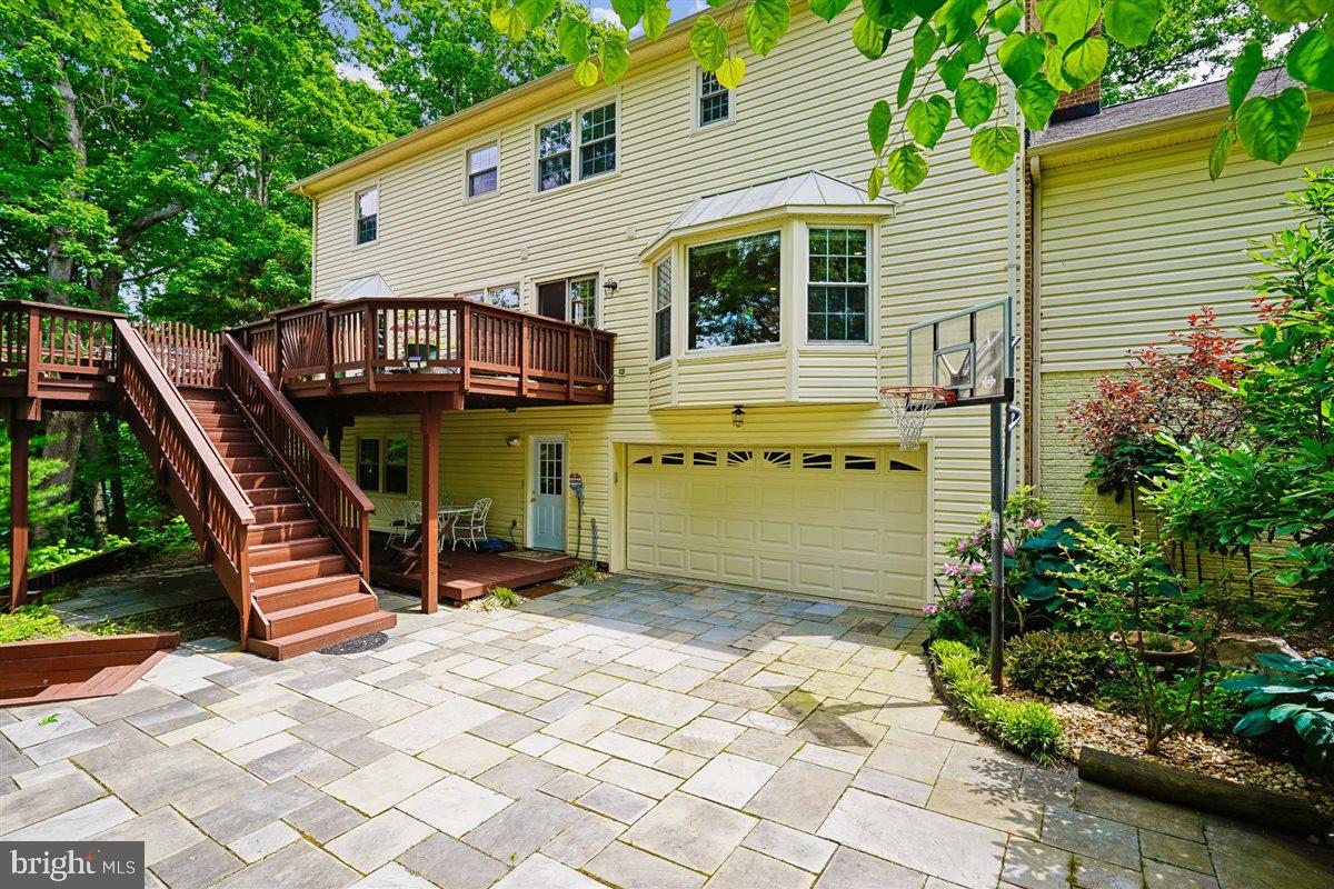 MONTCLAIR - Residential