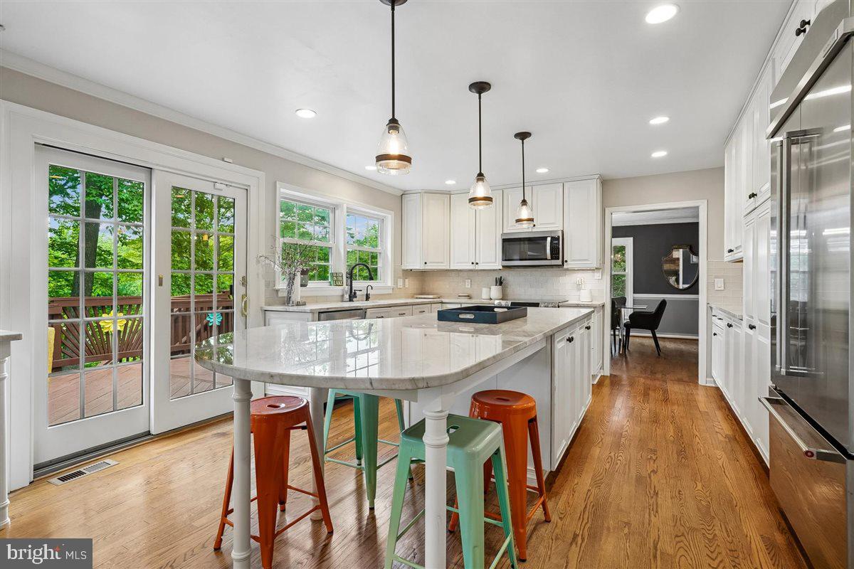 MONTCLAIR - Residential