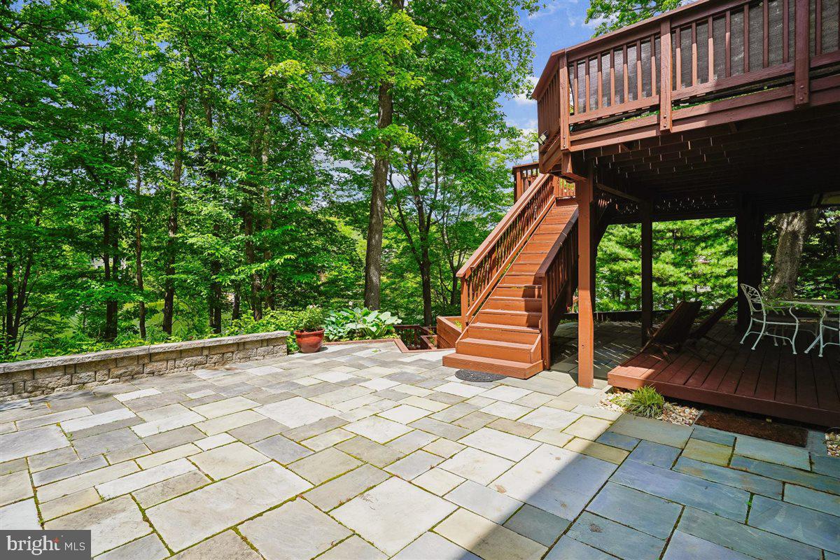 MONTCLAIR - Residential